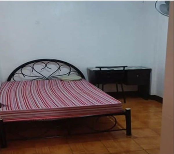 Solo Rooms for Rent for Lady, Apartment 3 Room 1, for rent located at Mandaluyong City Metro Manila 