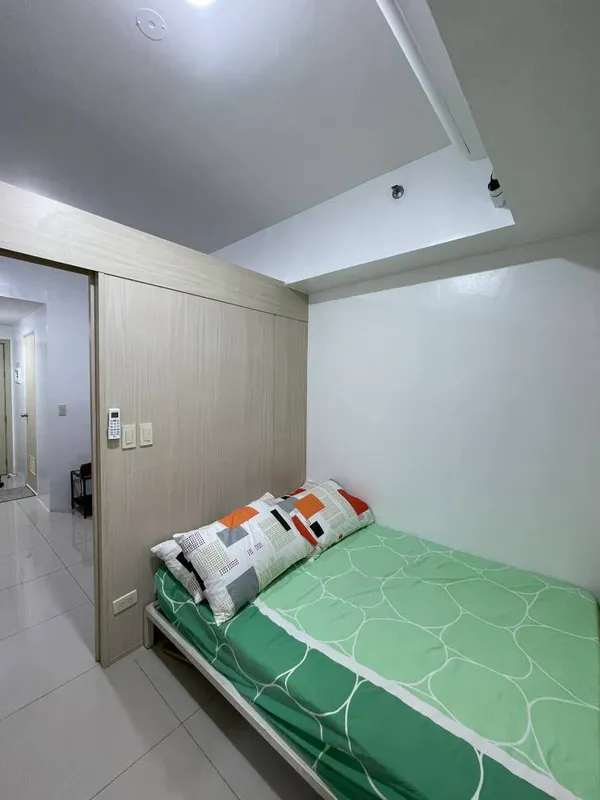 1 bedroom unit for rent in makati jazz with balcony, 1 br with balcony, for rent located at Makati National Capital Region (NCR) 