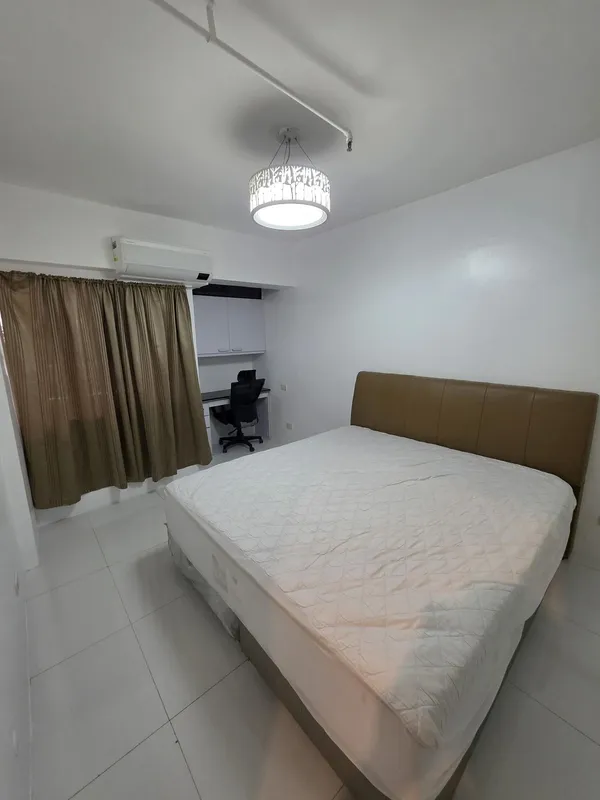 2 bedroom spacious unit in Makati with maid's room, 2br room, for rent located at Makati National Capital Region (NCR) 