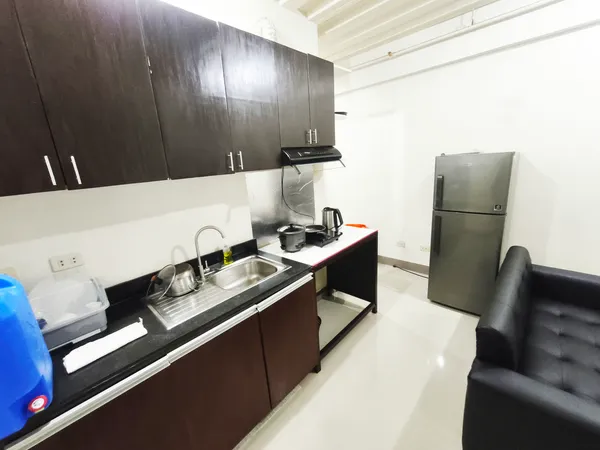 Studio Unit for Rent for 4 pax in Paranaque, Long Term (min 6 mos) - Studio Unit for 4 pax, for rent located at Parañaque National Capital Region (NCR) 