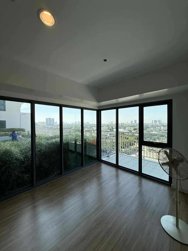 Bare Unit in Makati Ayala Malls Circuit Callisto Tower 2, RARE UNIT CALLISTO TOWER 2, for rent located at Makati National Capital Region (NCR) 