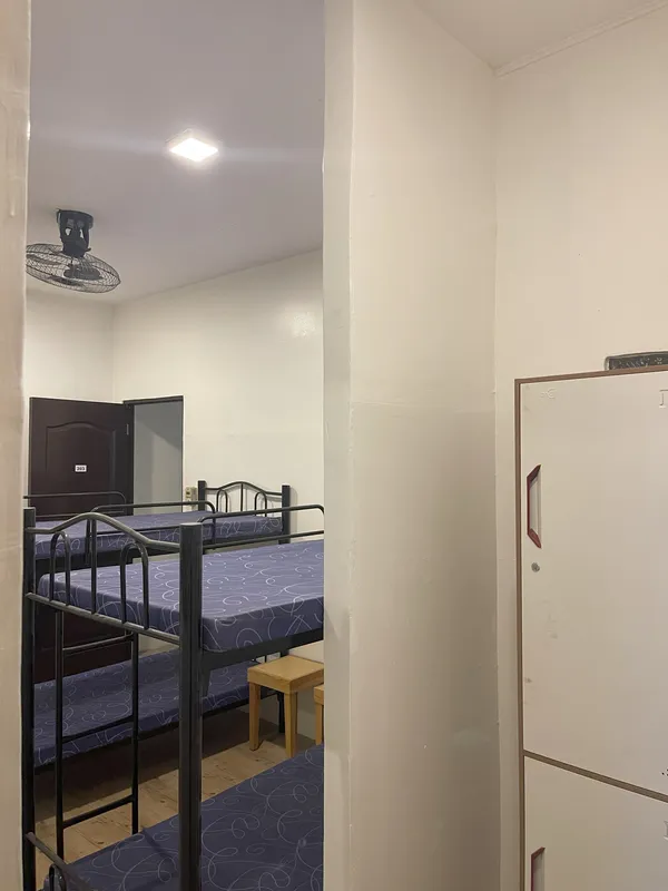 Quad-Sharing Room for Female w/ Free Wifi near Makati & BGC, Quad-Sharing Room w/ FREE WIFI near BGC/Makati, for rent located at Taguig City National Capital Region (NCR) 
