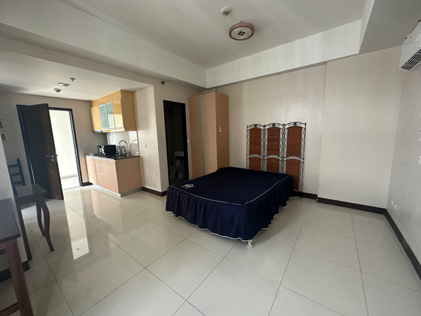 Studio Semi Furnished Condo Unit for Rent in Newport, Condo Unit, for rent located at Manila National Capital Region (NCR)