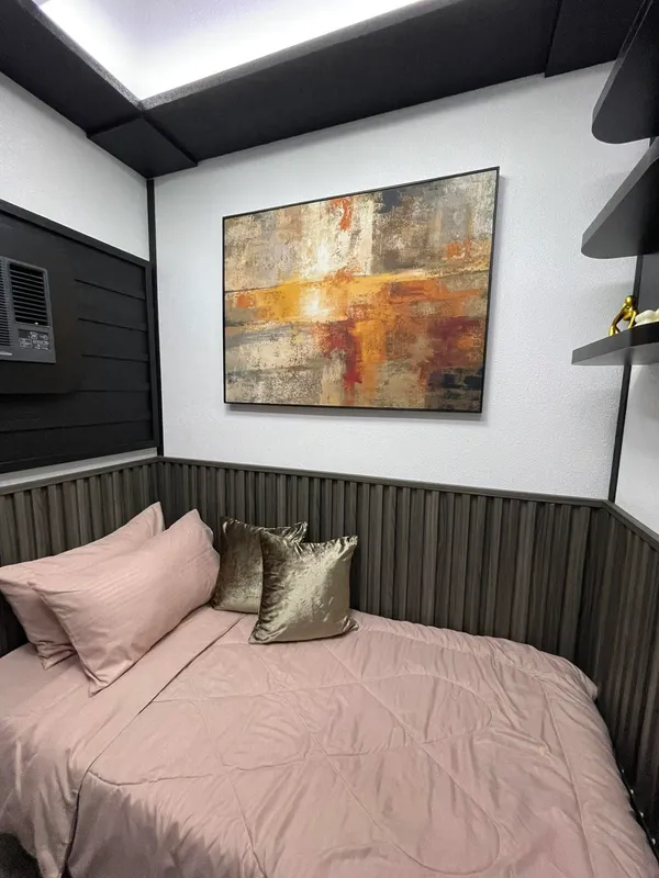 Solo Room for Rent near Poblacion, Makati, Ayala Malls Circuit, Solo Room without LED ceiling lights, for rent located at Makati National Capital Region (NCR) 