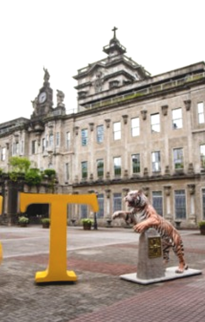 An image taken by a tourist at University Of Santo Tomas (UST)
