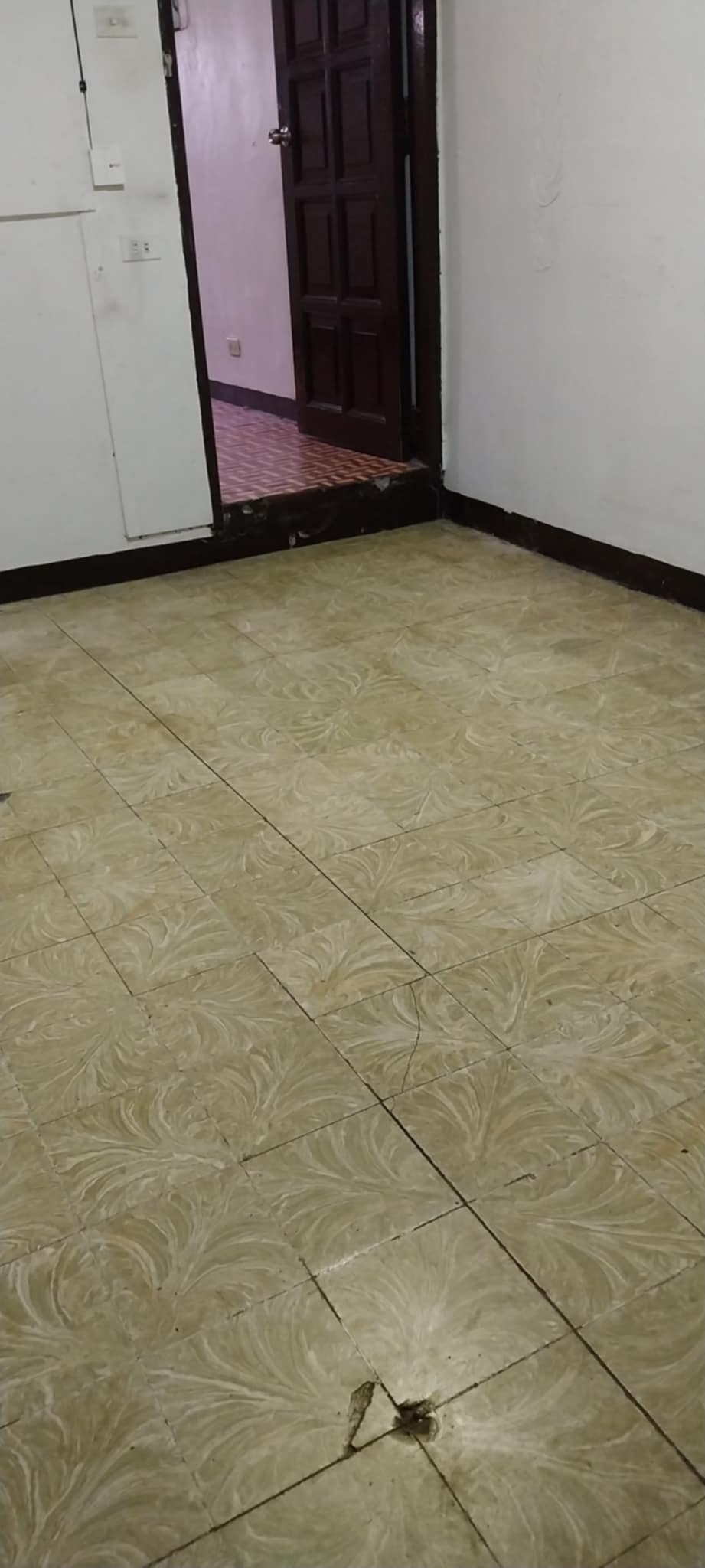 Featured Image of Building, Room, Condo, Dorm at Studio type for rent in UPS 2 near Arca South