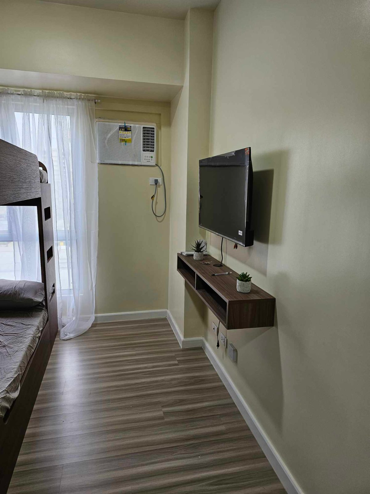 Featured Image of Building, Room, Condo, Dorm at Studio Unit in Taguig near BGC, Bicutan, Paranaque