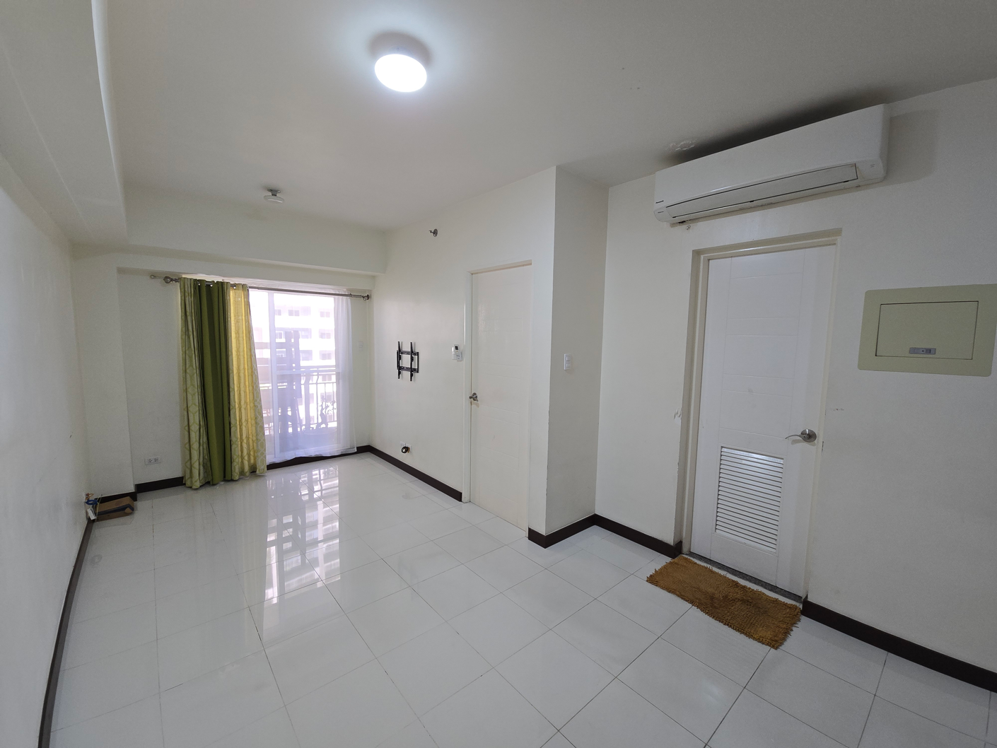 Featured Image of Building, Room, Condo, Dorm at Condominium In Pasig Metro Manila