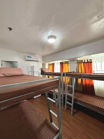 Bedspace near PGH, UP Manila in Victoria De Manila 1