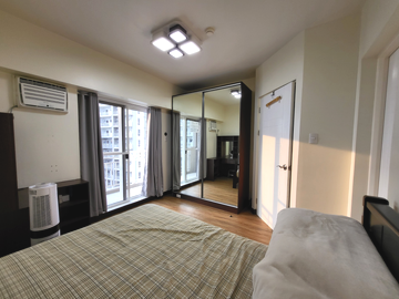 3 BR Fully Furnished Condo Lumiere Residence in Pasig