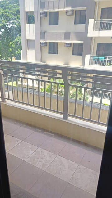 Verawood Residences, Acacia Estates, Taguig for Rent