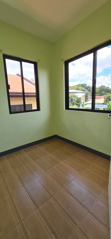 Unfurnished 2BR Apartment for Rent Near SM Masinag
