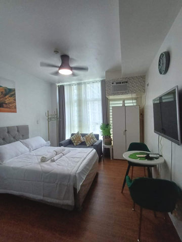 THE LINEAR MAKATI CONDO STUDIO UNIT FOR RENT (FURNISHED)