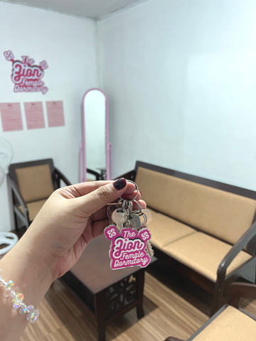 FEMALE DORMITORY NEAR SM AURA AND MARKETMARKET🩷