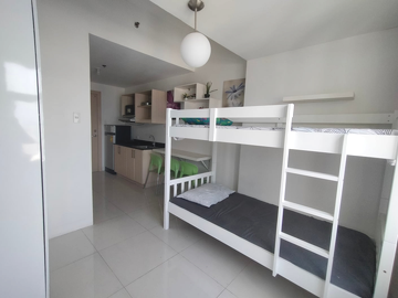 Vista Taft Residences (Max 2 pax)
