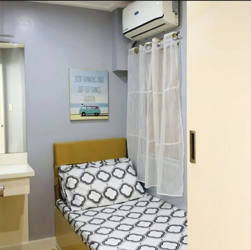 Solo Room (Condo Sharing) in BGC