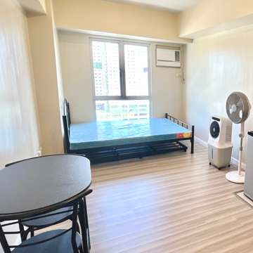 Studio Unit for Rent in Makati - Semi Furnished - Avida Southpoint