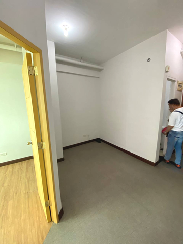 CONDO FOR RENT at BAY AREA SUITES📍