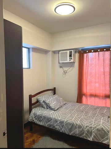 Condo Share / Room for Rent Manda/Mkt