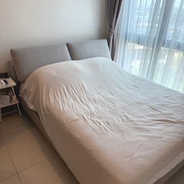 Circuit Makati Callisto Studio Unit for Lease