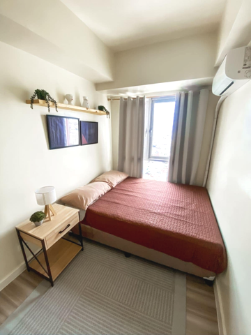 Condo Unit for Rent in Cloverleaf Quezon City