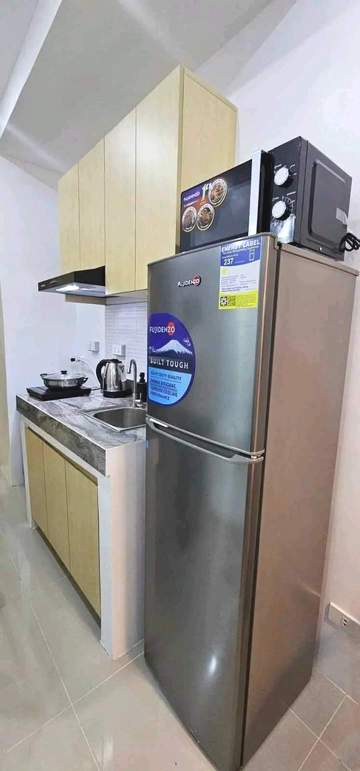 FULLY FURNISHED- Victoria Sports Tower 2