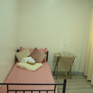 Semi Furnished Studio For Rent in Pedro Gil Sta Ana Manila near Makati