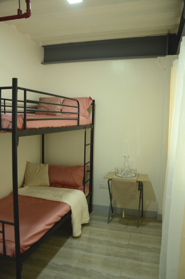 Studio for Rent in Santa Ana near Circuit Makati Pedro Gil Manila