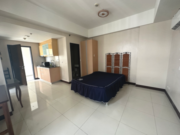 Studio Semi Furnished Condo Unit for Rent at 101 Newport Boulevard