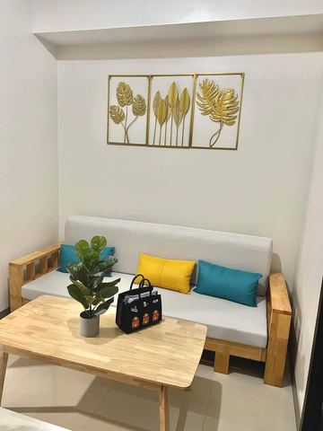 1 BEDROOM W/ BALCONY FOR LEASE IN TAGUIG: PARK MCKINLEY WEST