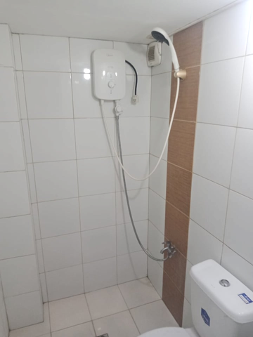 35sqm loft type pet friendly, beside lrt pureza station