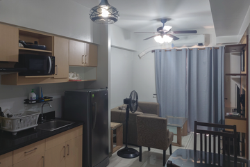 Fully Furnished One Bedroom Condo at One Castilla Place Greenhills